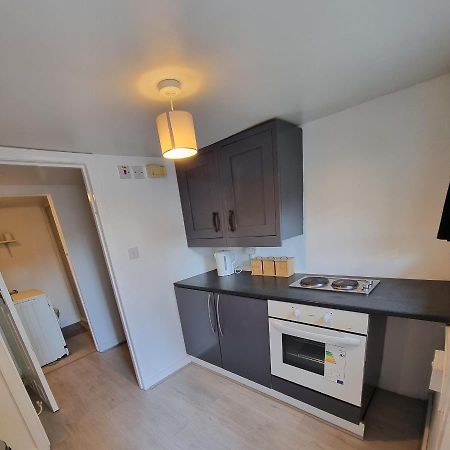 Cosey Studio Ground Floor Appartement Enfield Buitenkant foto