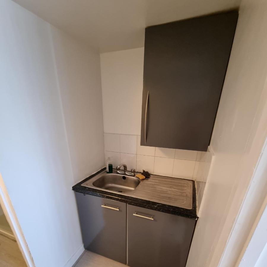 Cosey Studio Ground Floor Appartement Enfield Buitenkant foto